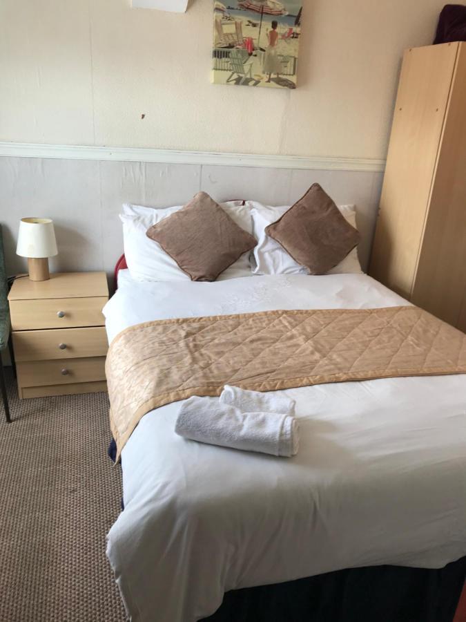 The Jewel Of The Sea Bed and Breakfast Μπλάκπουλ Εξωτερικό φωτογραφία